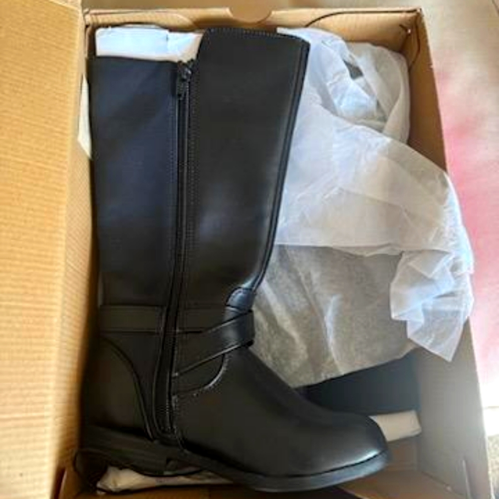 Tall boots girls